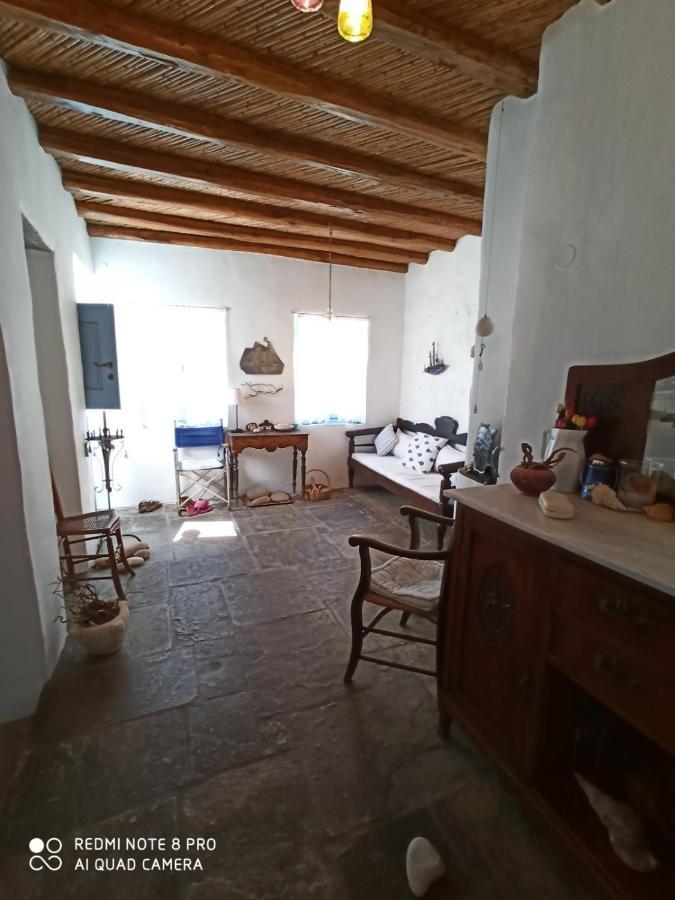 Traditional Stone House With Breathtaking View Serifos Town Buitenkant foto