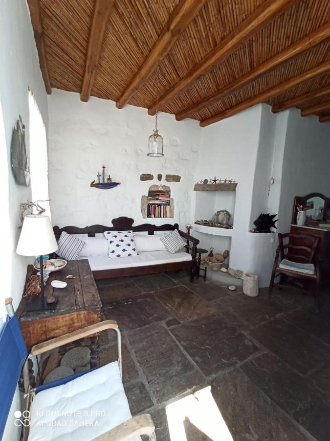 Traditional Stone House With Breathtaking View Serifos Town Buitenkant foto