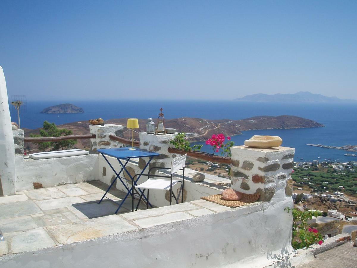 Traditional Stone House With Breathtaking View Serifos Town Buitenkant foto